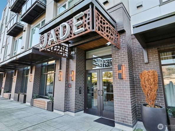 11903 NE 128th Street 320, Kirkland WA 98034