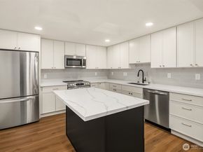 2032 NE 123rd Street, Seattle WA 98125