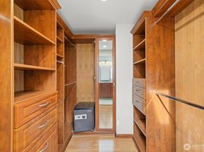 16915 NE 43rd Court, Redmond WA 98052