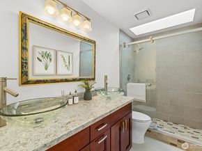 16915 NE 43rd Court, Redmond WA 98052