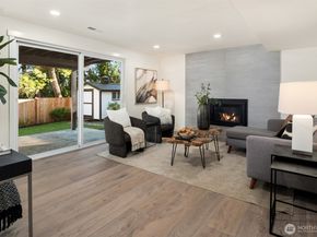 1023 109th Avenue SE, Bellevue WA 98004