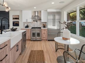 1023 109th Avenue SE, Bellevue WA 98004