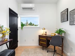 1556 S Pearl Street B, Seattle WA 98108