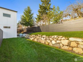 1556 S Pearl Street B, Seattle WA 98108