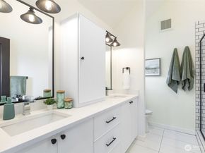 1556 S Pearl Street B, Seattle WA 98108