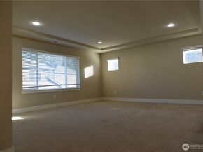 21417 43RD Drive SE 19, Bothell WA 98021