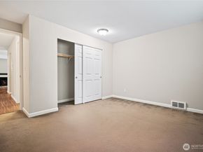 4415 145th Avenue NE H5, Bellevue WA 98007