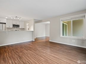 4415 145th Avenue NE H5, Bellevue WA 98007