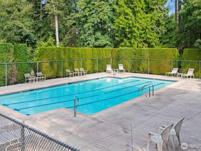 4415 145th Avenue NE H5, Bellevue WA 98007