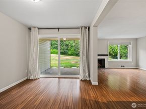 4415 145th Avenue NE H5, Bellevue WA 98007