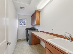 20212 83rd Place NE, Kenmore WA 98028