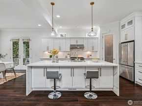 20212 83rd Place NE, Kenmore WA 98028