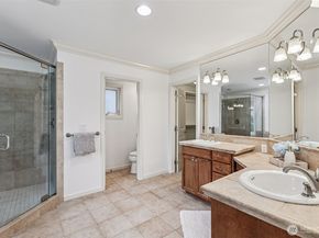 20212 83rd Place NE, Kenmore WA 98028