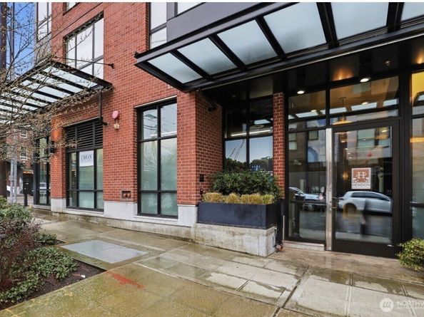 308 N 68th Street 205, Seattle WA 98103