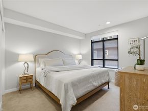 308 N 68th Street 205, Seattle WA 98103