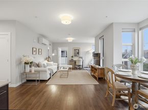 308 N 68th Street 205, Seattle WA 98103