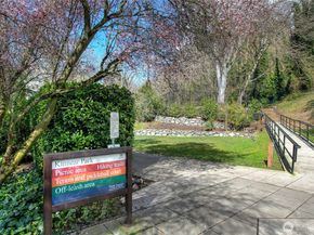 275 W Roy Street 109, Seattle WA 98119