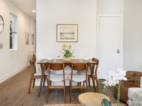 2220 Franklin Avenue E C, Seattle WA 98102