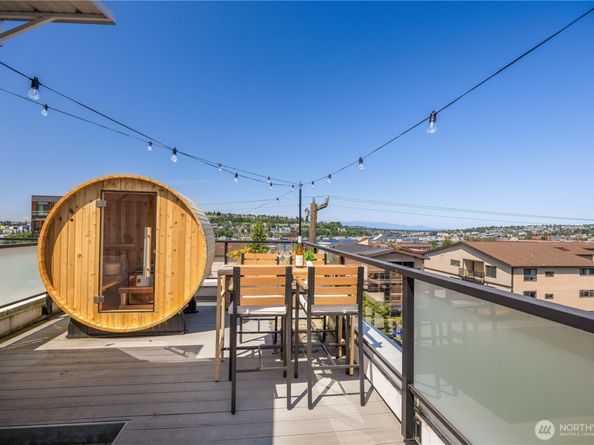 2220 Franklin Avenue E C, Seattle WA 98102