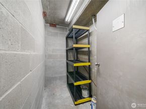 2929 1st Avenue 914, Seattle WA 98121