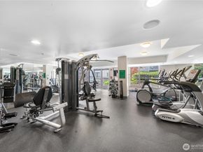 2929 1st Avenue 914, Seattle WA 98121