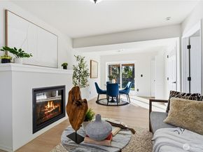 9211 NE 136th Pl, Kirkland WA 98034