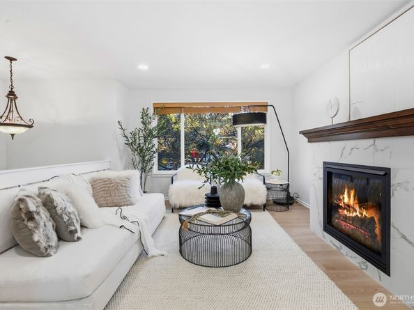 9211 NE 136th Pl, Kirkland WA 98034