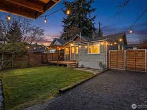 335 N 104th Street, Seattle WA 98133