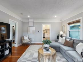 335 N 104th Street, Seattle WA 98133