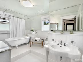 307 Avenue C, Snohomish WA 98290