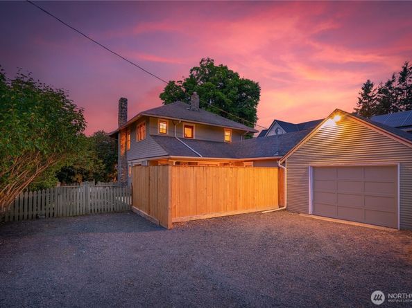 307 Avenue C, Snohomish WA 98290