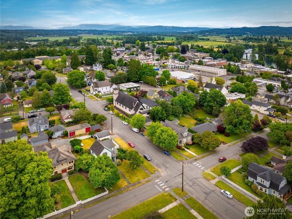 307 Avenue C, Snohomish WA 98290