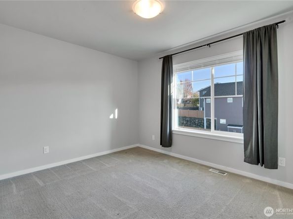 12478 SE 301st Place, Auburn WA 98092