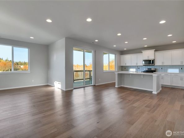 12478 SE 301st Place, Auburn WA 98092