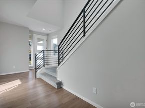 12478 SE 301st Place, Auburn WA 98092