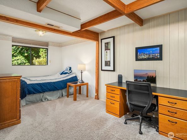 13113 80th Avenue NE, Kirkland WA 98034