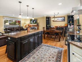 13113 80th Avenue NE, Kirkland WA 98034