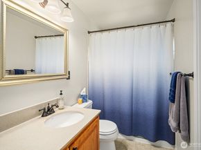 13113 80th Avenue NE, Kirkland WA 98034