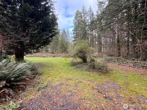 5040 SW Lake Helena Road, Port Orchard WA 98367