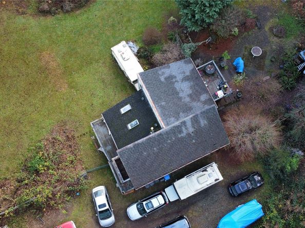 5040 SW Lake Helena Road, Port Orchard WA 98367