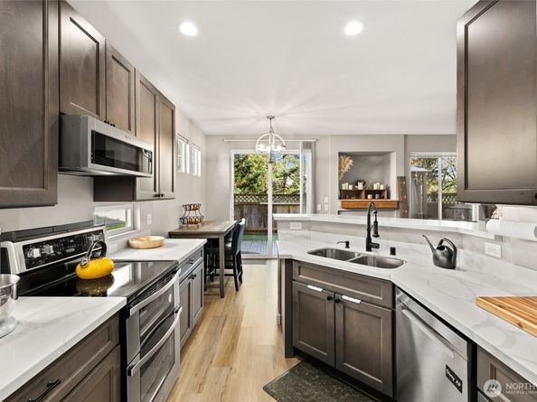 3240 SE 12th Street 1037, Renton WA 98058