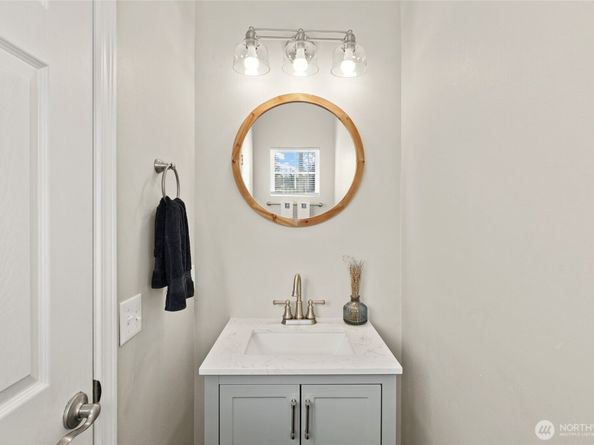 3240 SE 12th Street 1037, Renton WA 98058