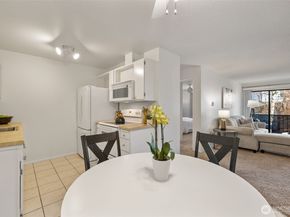 6110 24th Avenue NW 203, Seattle WA 98107