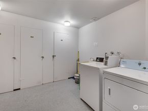 6110 24th Avenue NW 203, Seattle WA 98107