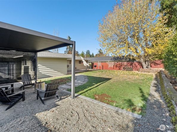 16602 126th Avenue SE, Renton WA 98058