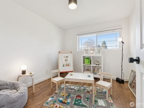 16602 126th Avenue SE, Renton WA 98058