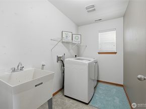 5729 119th Street SE, Snohomish WA 98296