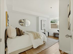 530 Melrose Avenue E 309, Seattle WA 98102