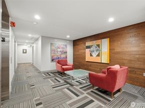 705 E Republican Street  403, Seattle WA 98102