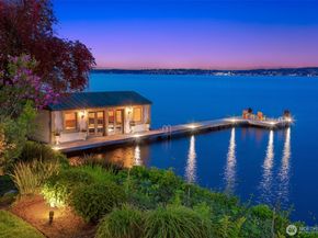 3038 E Laurelhurst Drive NE, Seattle WA 98105